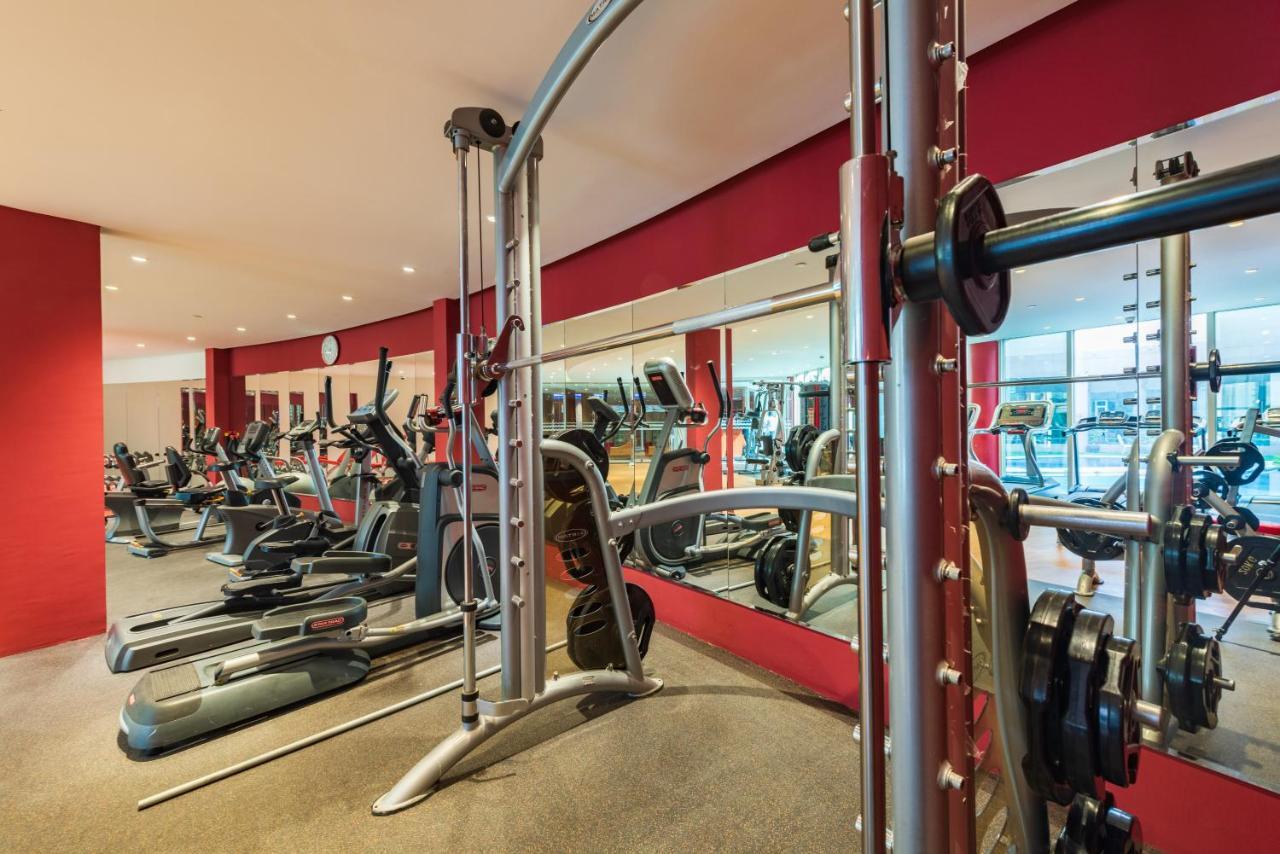 Ramada Hotel & Suites By Wyndham Al Qassim Аль-Букайрия Экстерьер фото The gym at the hotel